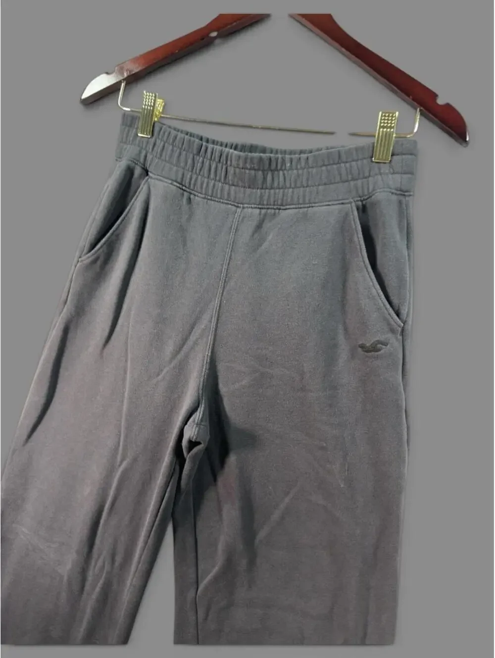Hollister Ultra High-Rise Wide Leg Sweatpants – Size Small